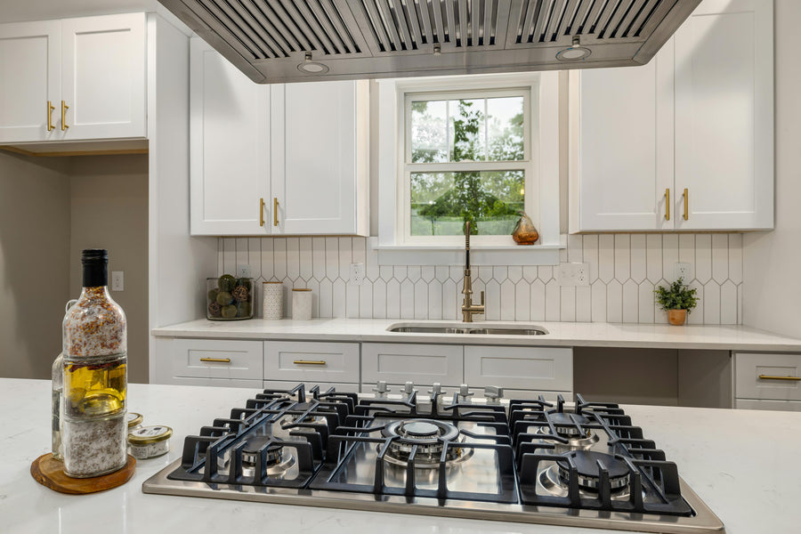 Gas vs. Induction: Comparing Different Types of Kitchen Hobs and Their Advantages